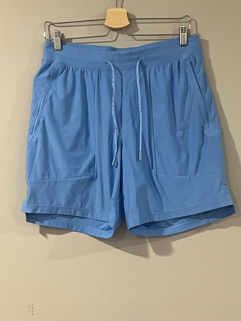 lululemon athletica Light Blue Men's Athletic Shorts with Drawstring